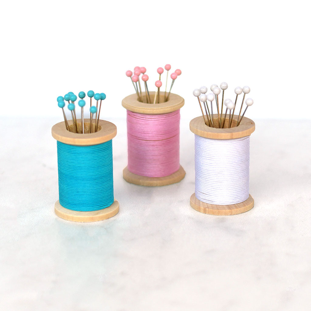 Magnetic Wood Spool Pin Holder – Style Maker Fabrics