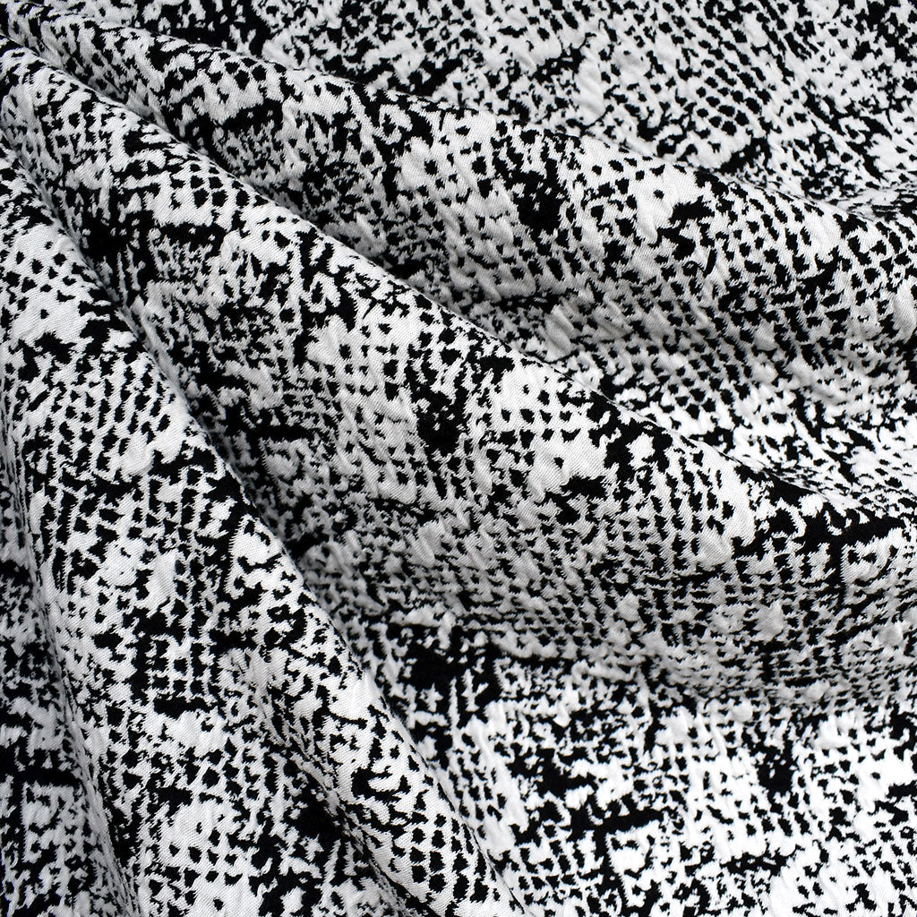 Distressed Reptile Double Knit Black/White – Style Maker Fabrics