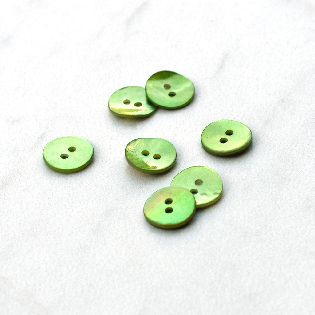 Natural Shell Button – Style Maker Fabrics